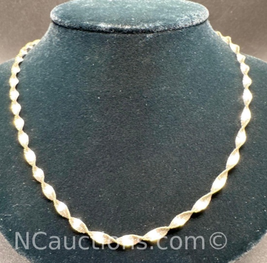 Sterling Silver Twist Necklace 11 Grams