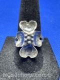 Sterling Silver Flower Ring 3 Grams Size 7
