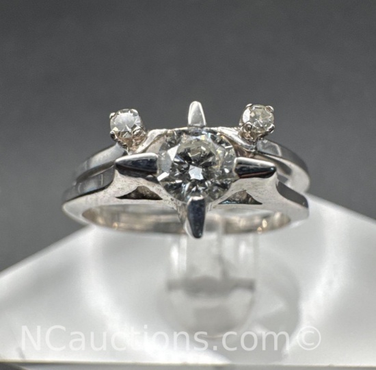 14k White Gold Star Diamond Engagement Ring Set 4 Grams Size 7