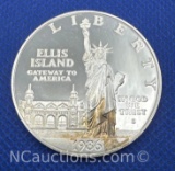 1986 Ellis Island Gateway To America 90% Silver Dollar Coin 26 Grams