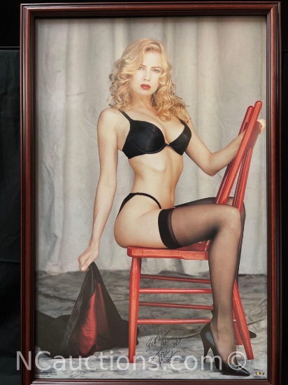 1992 Divine entertainment Tracy Lords signed best wishes 24X 37