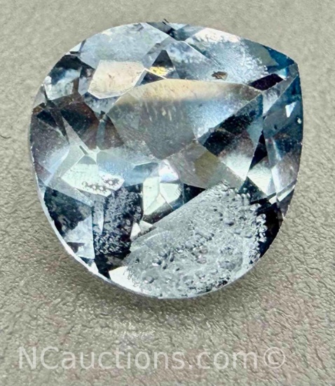3.5ct Sparkling Blue Topaz Radiant Cut Gemstone
