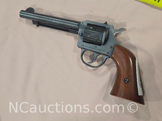 H&R Used Revolver model 949 .22 LR Serial AU026118