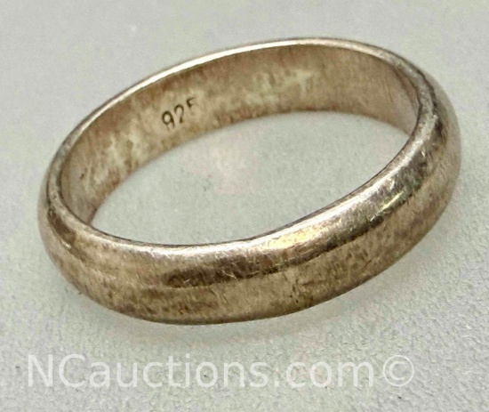 925 Sterling silver band ring 5 grams