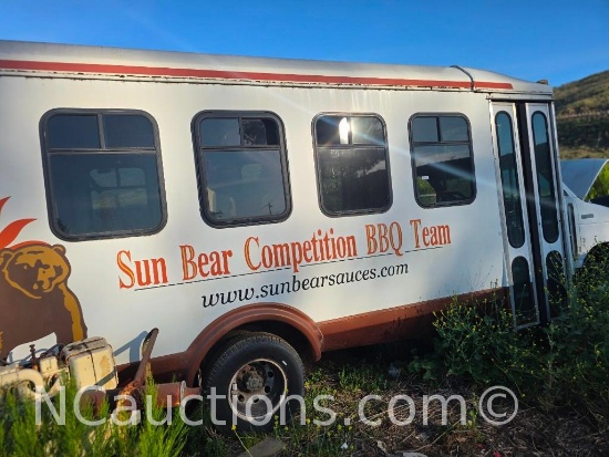 bus Project Car Year Make Model License 915-FLF Vin