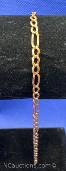Gold Tone Figaro Link Chain Bracelet 2 grams