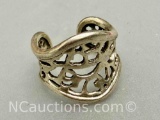 Sterling silver ring 5.7 grams