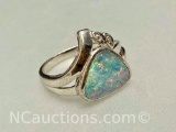 925 Sterling silver Opal ring 3.7 grams size 9