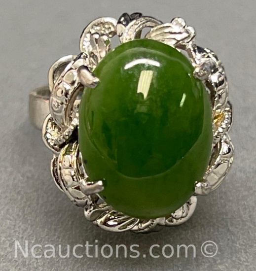 Sterling silver 925 ring 7 grams green nephrite jade