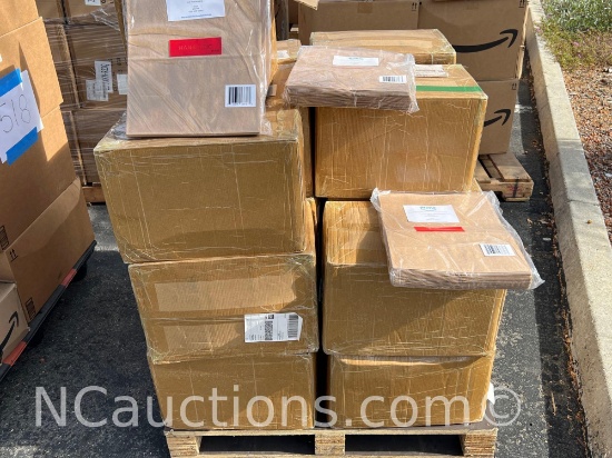 One pallet 40x38x40 inches Hanseatic Paper bags