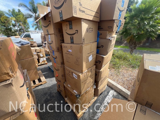 One pallet 40x48x84 inches estimated 25 boxes Hooded towels cat tree etc.
