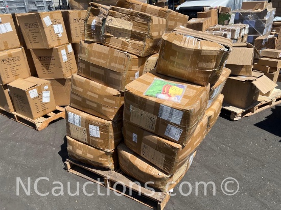 One pallet 40x48x56 inches estimated 17 boxes hanging tapestry