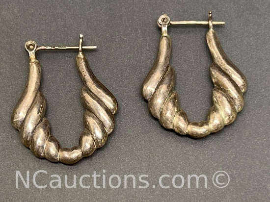 Sterling silver 925 hoop earrings 4 grams