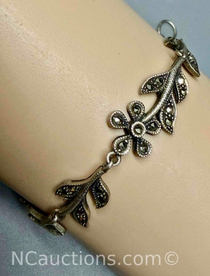 925 Sterling Silver Flower Bracelet 10.9 grams total