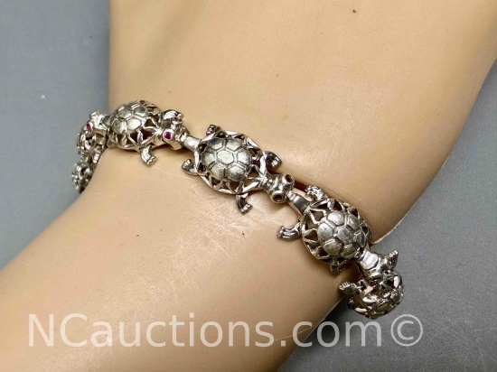 925 Sterling Silver Turtle Bracelet with Ruby Eyes 15 grams total