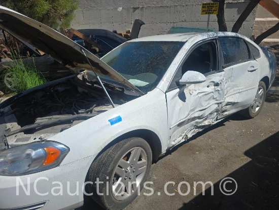 2013 Chevrolet Impala Passenger Car, VIN # 2g1wg5e3xd1107047 wreaked see pics