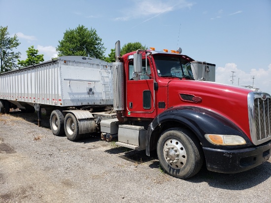 2007 Peterbilt 386 semi