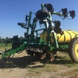 Farm King 28% Applicator