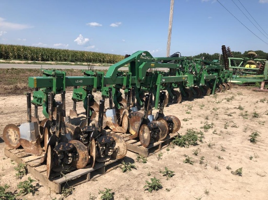 Great Plains LC40 Lister Buster 12 row 38"