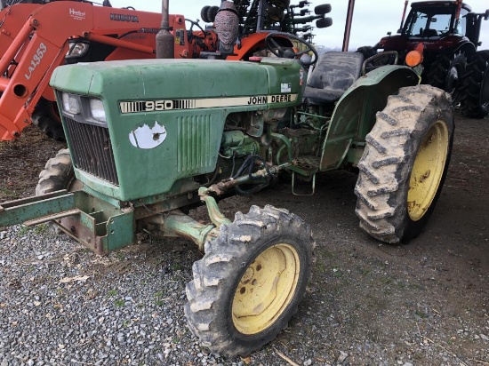 John Deere 950 4wd Tractor