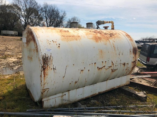 750 gal Oil Tank