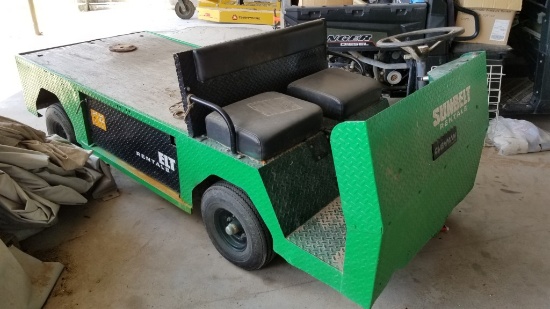 Cushman electric cart with new batteries Does run, motor needs repair