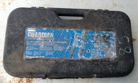 Guardian 12V cordless grease gun
