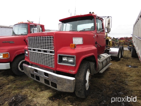 1985 Ford LTL 9000 Truck