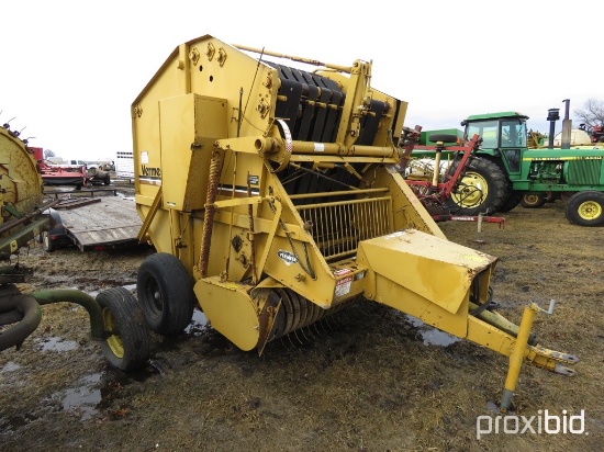 Vermeer 605H Round Baler