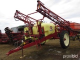 Hardi 1200 Gal Sprayer 90' Boom