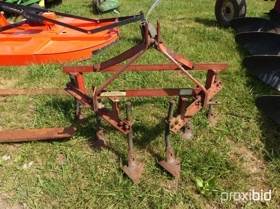 3 Pt Cultivator
