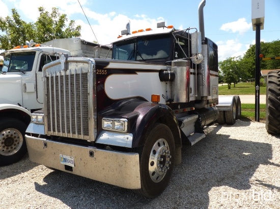 1995 W900 Kenworth Truck w/Title