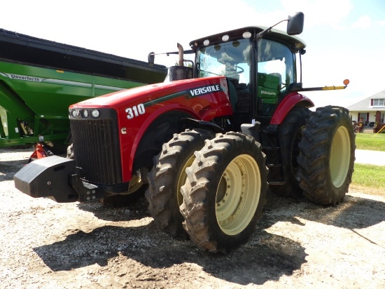 2014 Versatile 310 Tractor