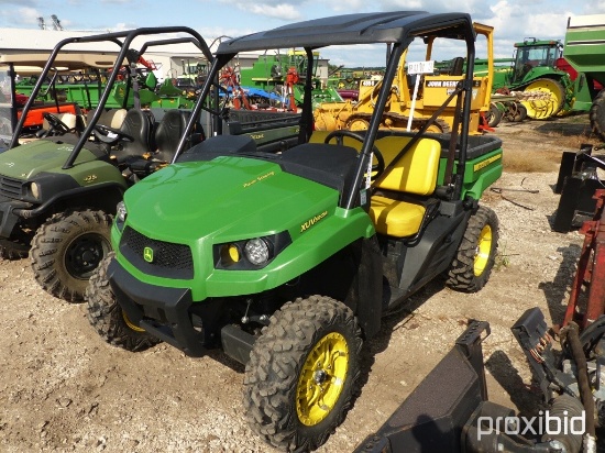 John Deere 590M Gator (110 Hours)