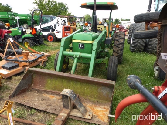 1977 John Deere 2040 Tractor w/ Loader & Bale Spear