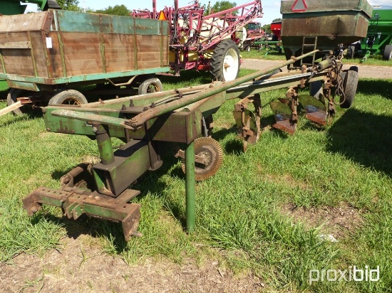 Oliver 588 Plow