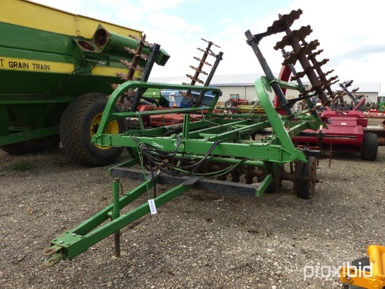 John Deere Vertical Tillage