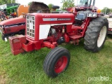 International 674 Tractor