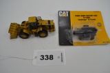 Caterpillar CAT Loader & Tractor