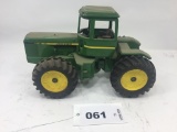 John Deere 4WD