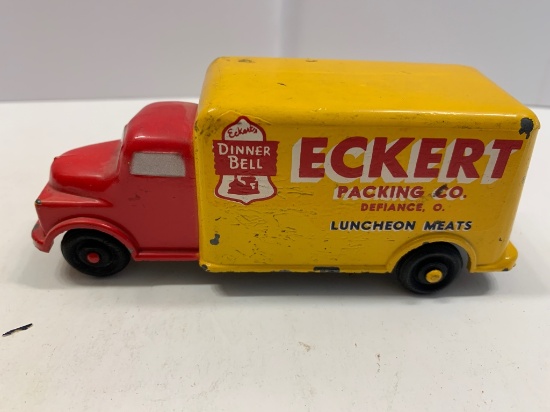 Dinner Bell Truck, Eckert Packing Co., made by Cam