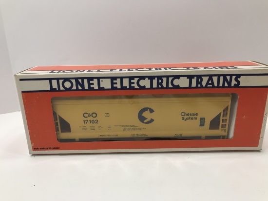 Lionel Chessie System ACF Three Bay Hopper