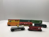 HO Scale Train Cars 8 pcs