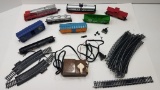 Santa Fe HO Train Set w/ track