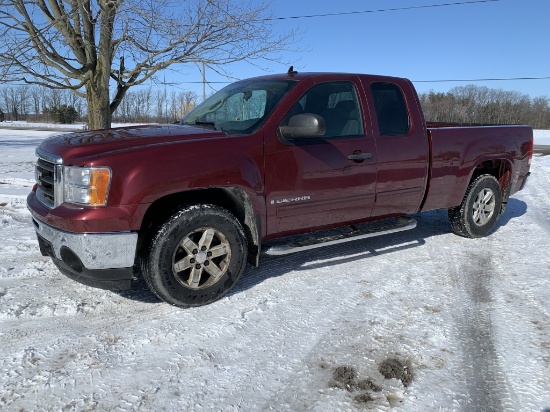 2009 GMC Sierra SLE Extended Cab 4x4 Truck