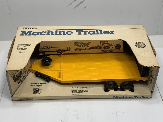 Ertl Machine Trailer, Working Front Jack Stand, 1/16 Scale, Stock #4157