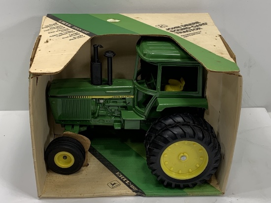 John Deere Sound-Gard Tractor, Stock #5507, 1/16 Scale 
