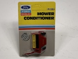 Ford New Holland Mower Conditioner, Ertl, 1/64 Scale, Stock #322
