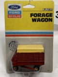 Ford New Holland Forage Wagon, Ertl, 1/64 Scale, Stock #373
