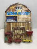 Action Playset with International 5088 Tractor and International 2400 Round Baler 